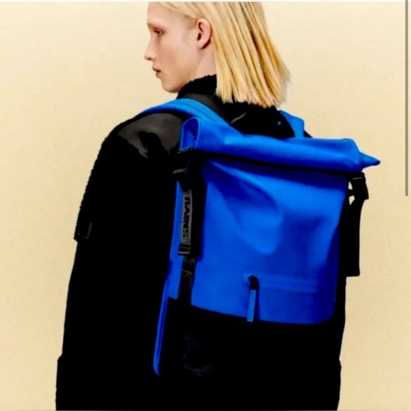 Rains Trail Rolltop Backpack Waves NWT - Picture 2 of 5